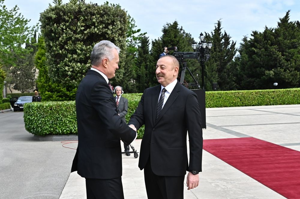 Official welcome ceremony held for Lithuanian President Gitanas Nausėda in Baku (PHOTO/VİDEO)