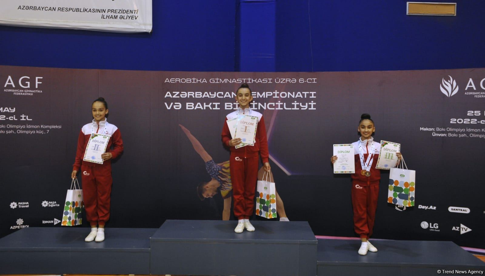 Awards held for winners of 6th Azerbaijan and Baku Championships in Aerobic Gymnastics among pre-juniors and juniors (PHOTO)