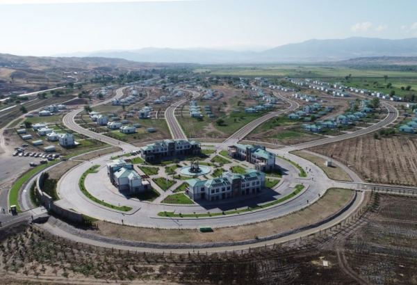 Siemens talks on projects in Azerbaijan’s Karabakh