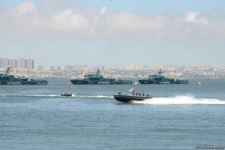 Specialized troops of Azerbaijani Navy forces perform various maneuvers within framework of TEKNOFEST festival in Baku (PHOTO/VIDEO)