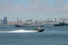 Specialized troops of Azerbaijani Navy forces perform various maneuvers within framework of TEKNOFEST festival in Baku (PHOTO/VIDEO)