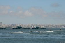Specialized troops of Azerbaijani Navy forces perform various maneuvers within framework of TEKNOFEST festival in Baku (PHOTO/VIDEO)