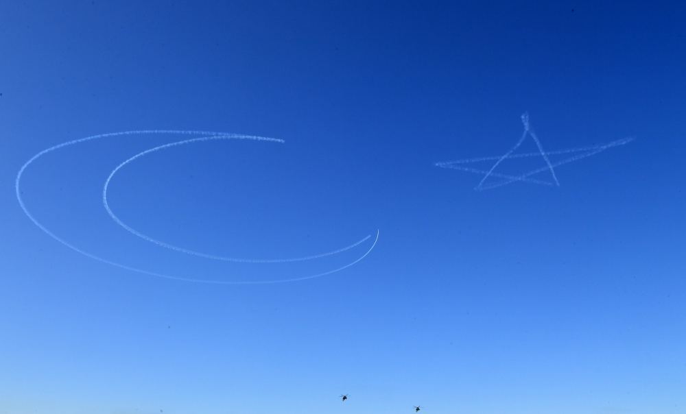 President Ilham Aliyev, President Recep Tayyip Erdogan, First Ladies Mehriban Aliyeva and Emine Erdogan watched air show at TECHNOFEST Azerbaijan (PHOTO)