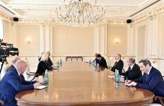 President Ilham Aliyev receives Deputy Prime Minister of Serbia (PHOTO/VIDEO)