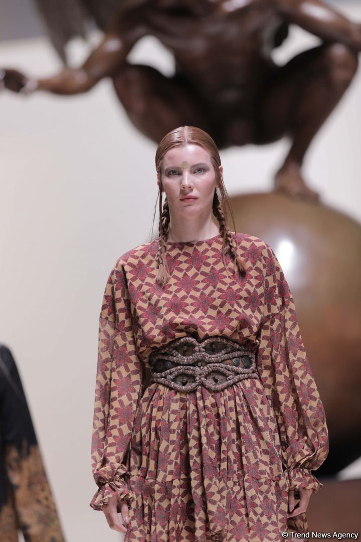 Azerbaijan holds presentation of new carpets, сolorful "AFFFAIR in Carpets" fashion show at Heydar Aliyev Center (PHOTO)