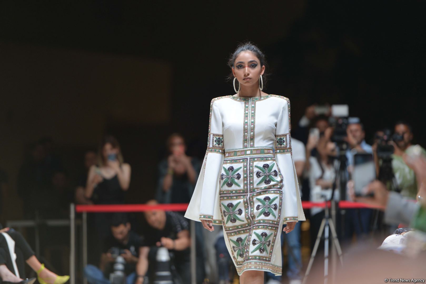 Azerbaijan holds presentation of new carpets, сolorful "AFFFAIR in Carpets" fashion show at Heydar Aliyev Center (PHOTO)