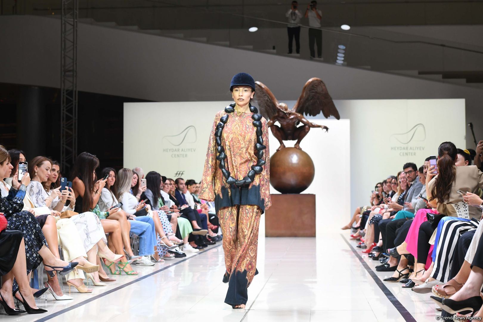 Azerbaijan holds presentation of new carpets, сolorful "AFFFAIR in Carpets" fashion show at Heydar Aliyev Center (PHOTO)