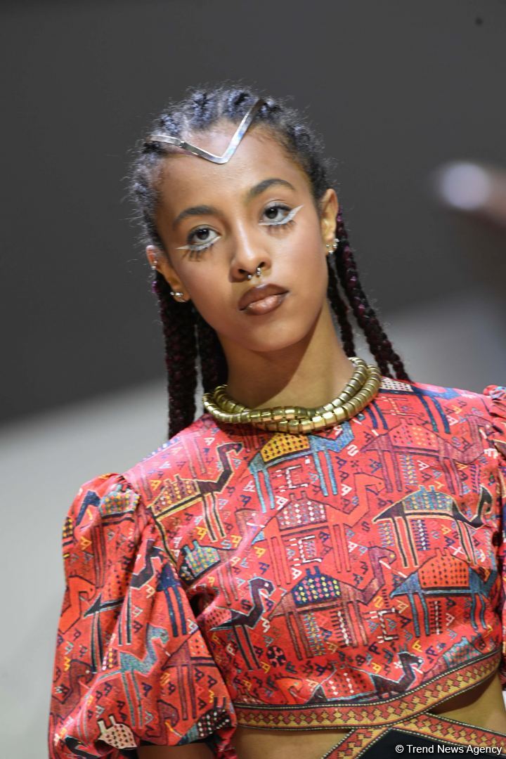 Azerbaijan holds presentation of new carpets, сolorful "AFFFAIR in Carpets" fashion show at Heydar Aliyev Center (PHOTO)