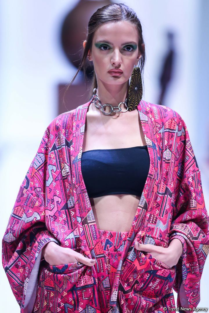 Azerbaijan holds presentation of new carpets, сolorful "AFFFAIR in Carpets" fashion show at Heydar Aliyev Center (PHOTO)