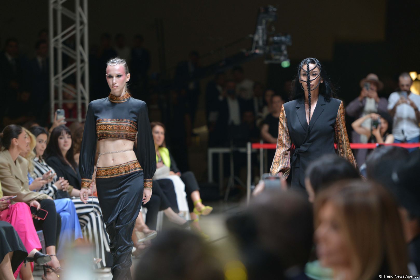 Azerbaijan holds presentation of new carpets, сolorful "AFFFAIR in Carpets" fashion show at Heydar Aliyev Center (PHOTO)