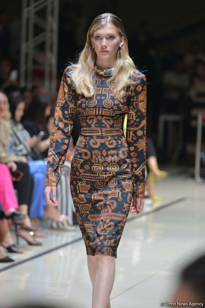 Azerbaijan holds presentation of new carpets, сolorful "AFFFAIR in Carpets" fashion show at Heydar Aliyev Center (PHOTO)