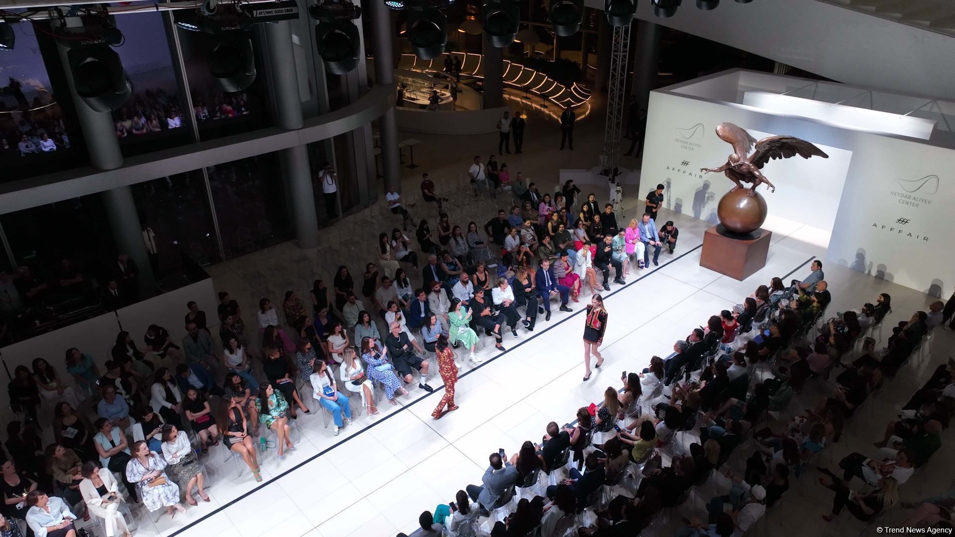 Azerbaijan holds presentation of new carpets, сolorful "AFFFAIR in Carpets" fashion show at Heydar Aliyev Center (PHOTO)