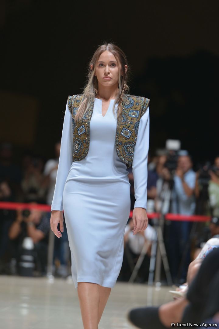 Azerbaijan holds presentation of new carpets, сolorful "AFFFAIR in Carpets" fashion show at Heydar Aliyev Center (PHOTO)