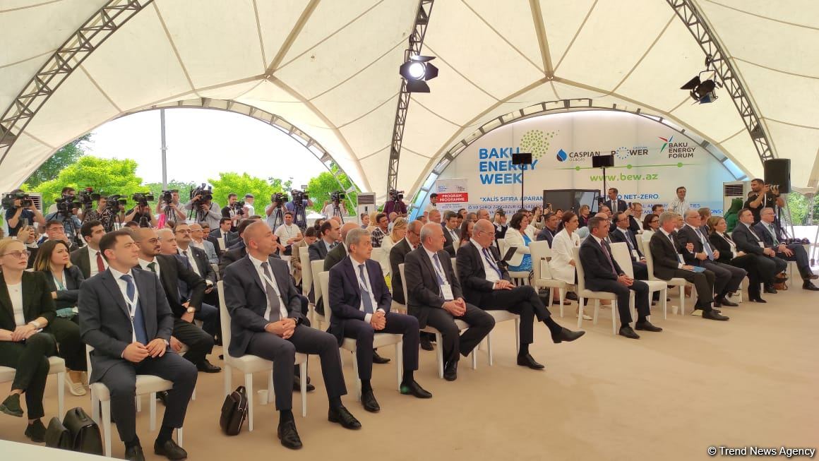 Azerbajan holding special session within Baku Energy Week in Shusha (PHOTO)