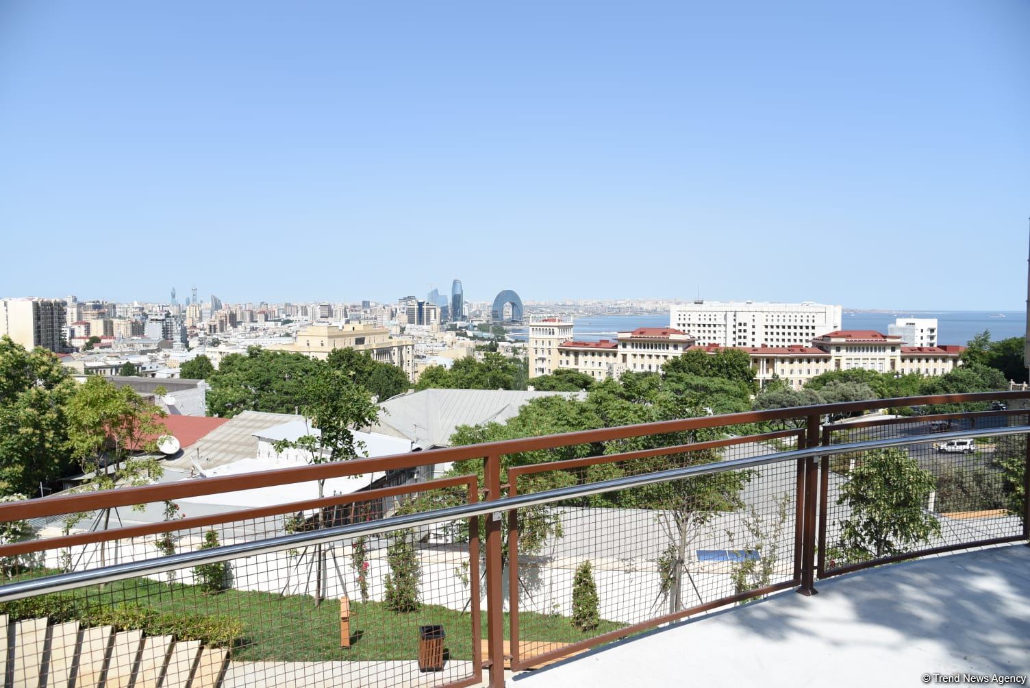 Baku residents thank President Ilham Aliyev for opening of new "Chambarakand" park (PHOTO/VIDEO)