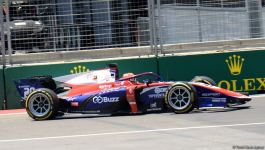 Formula 2 training session starts as part of Formula 1 Azerbaijan Grand Prix (PHOTO)