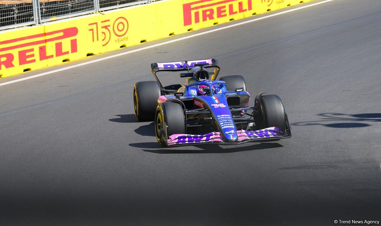 First practice session of F-1 drivers in Baku wraps up (PHOTO)