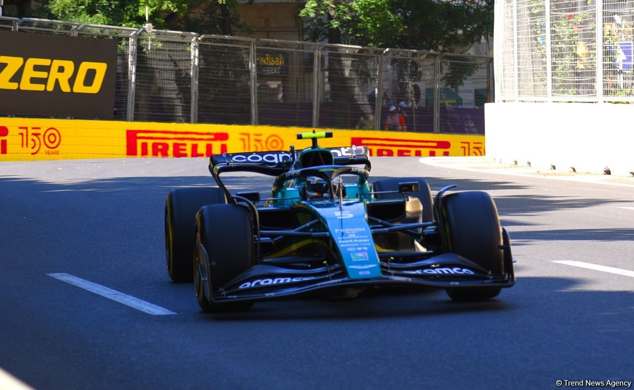 First practice session of F-1 drivers in Baku wraps up (PHOTO)