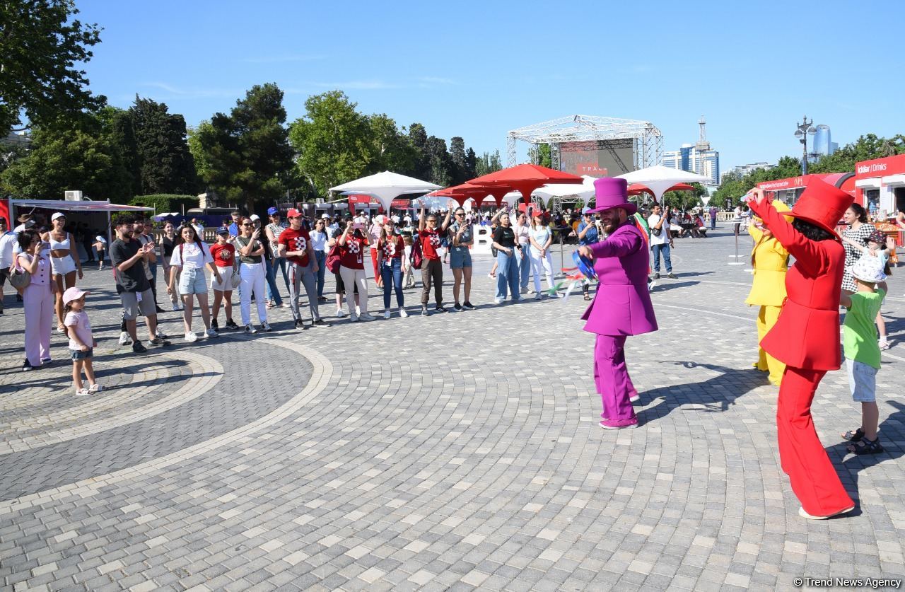 Second day of F1 Azerbaijan Grand Prix in photos
