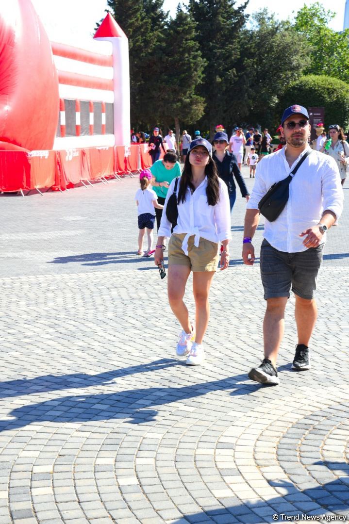 Second day of F1 Azerbaijan Grand Prix in photos