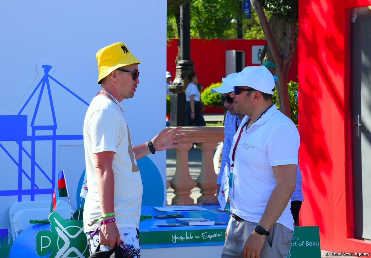 Second day of F1 Azerbaijan Grand Prix in photos