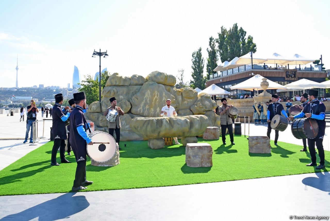 Second day of F1 Azerbaijan Grand Prix in photos