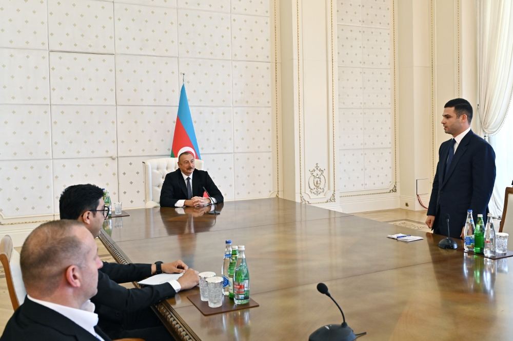 President Ilham Aliyev receives members of Azerbaijan national minifootball team who won European Championship (PHOTO)