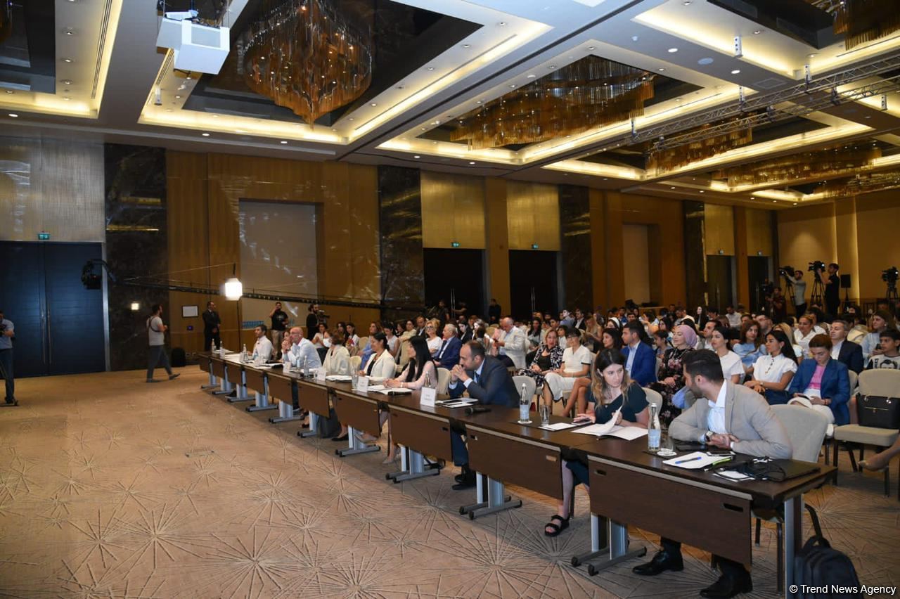 Winners of MiniBoss Business School Baku national championship announced (PHOTO)