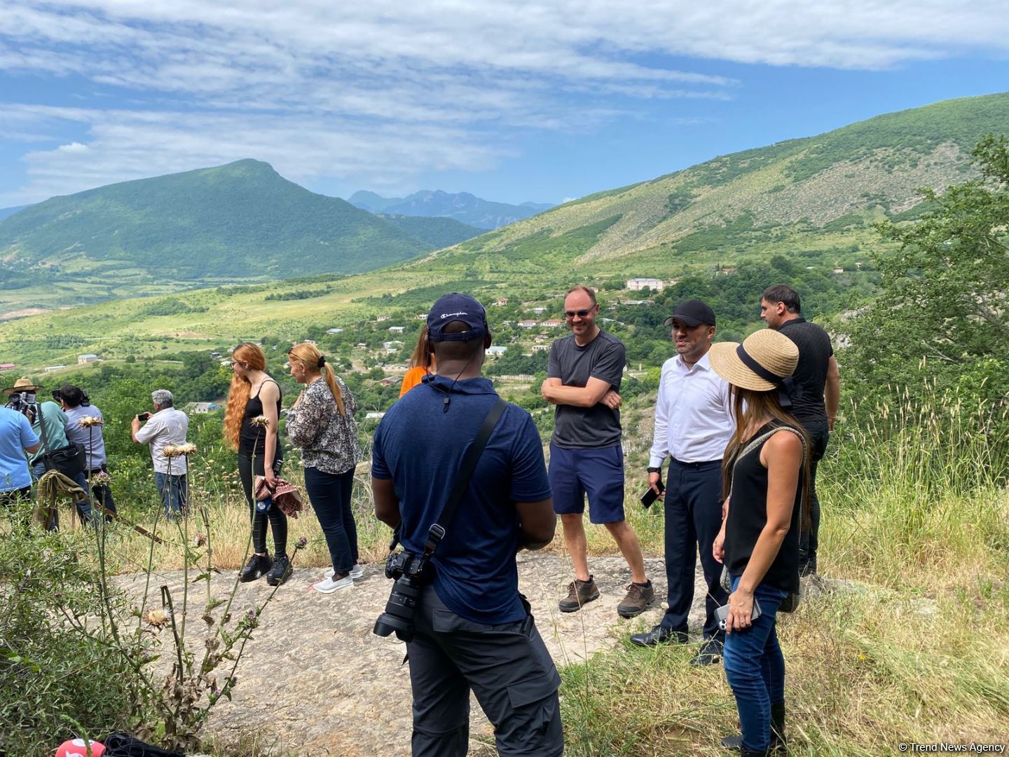 Famous foreign travelers start trip to Azerbaijan's liberated territories (PHOTO)
