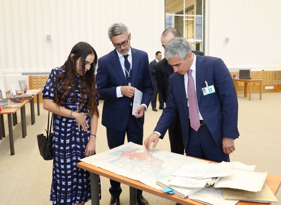Vice-president of Heydar Aliyev Foundation Leyla Aliyeva attends inauguration of “My Seas, My Oceans” exhibition in Geneva (PHOTO)