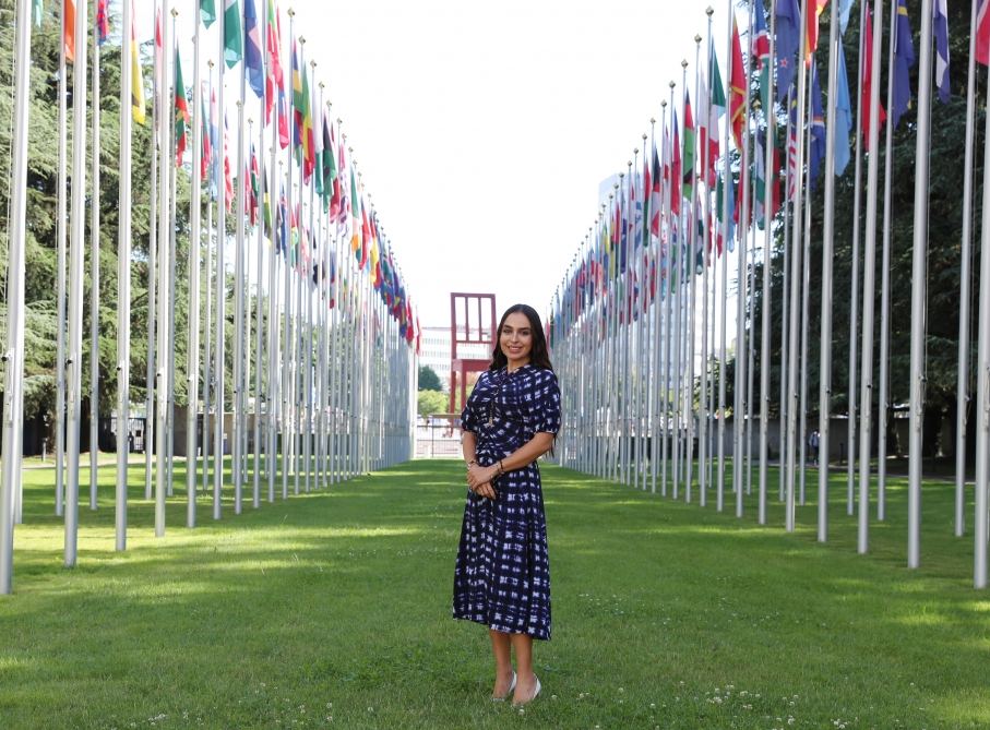Vice-president of Heydar Aliyev Foundation Leyla Aliyeva attends inauguration of “My Seas, My Oceans” exhibition in Geneva (PHOTO)