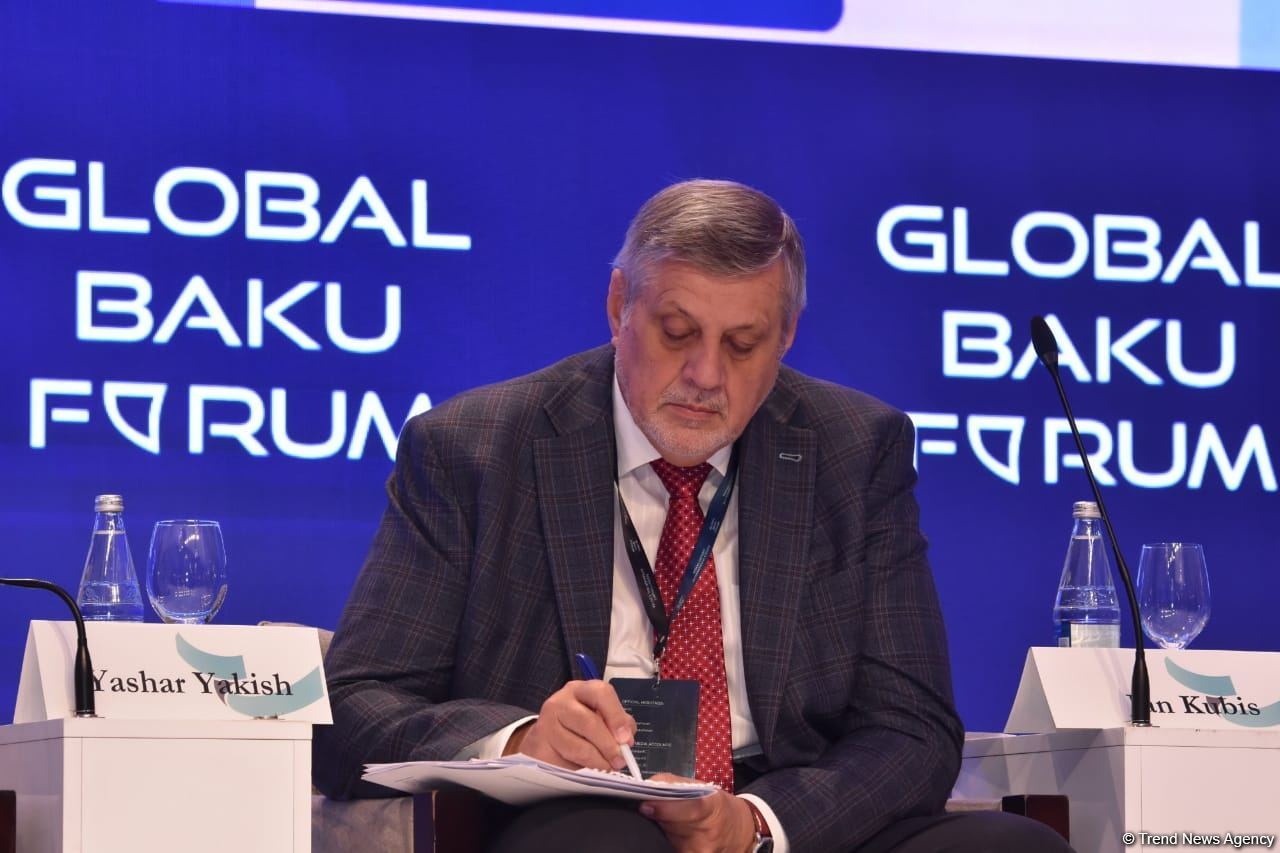 Global Baku Forum holds panel session on peace and stability in Middle East region (PHOTO)