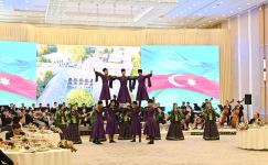 President of Uzbekistan Shavkat Mirziyoyev hosts reception in honor of President of Azerbaijan Ilham Aliyev (PHOTO/VIDEO)