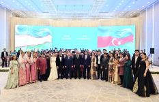 President of Uzbekistan Shavkat Mirziyoyev hosts reception in honor of President of Azerbaijan Ilham Aliyev (PHOTO/VIDEO)