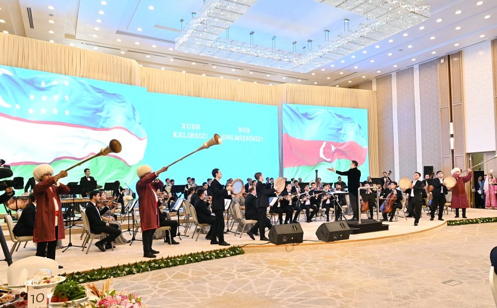 President of Uzbekistan Shavkat Mirziyoyev hosts reception in honor of President of Azerbaijan Ilham Aliyev (PHOTO/VIDEO)