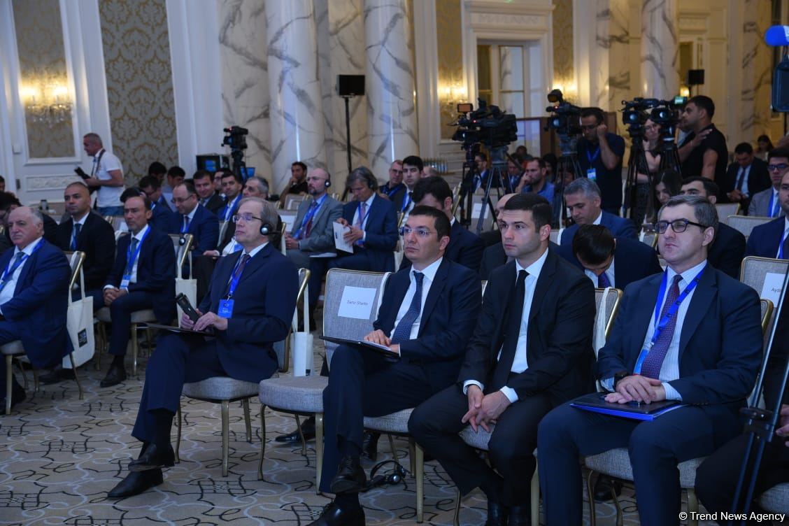 Azerbaijani Finance Minister invites BSTDB to join restoration projects in liberated Karabakh (PHOTO)