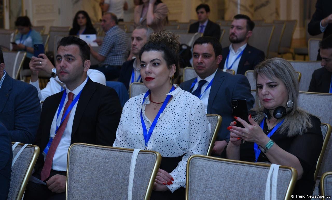 Azerbaijani Finance Minister invites BSTDB to join restoration projects in liberated Karabakh (PHOTO)