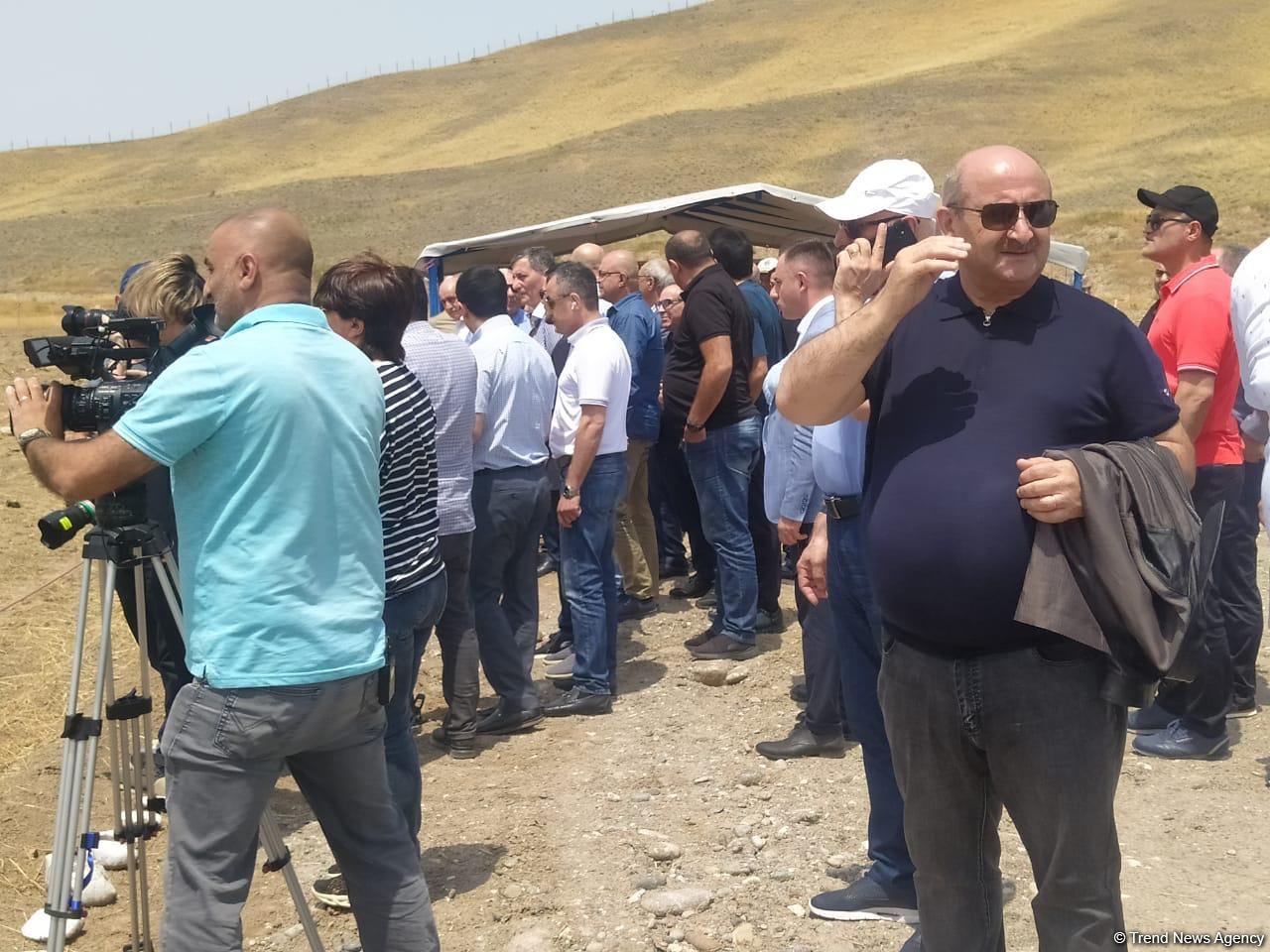 Visit of Azerbaijani political parties representatives to liberated territories begins (PHOTO)