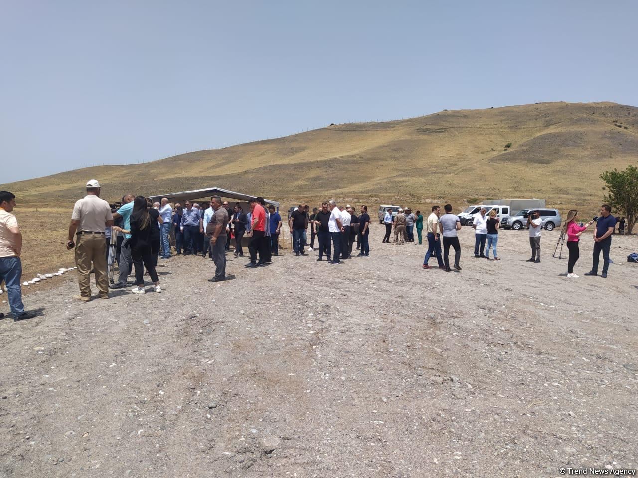 Visit of Azerbaijani political parties representatives to liberated territories begins (PHOTO)