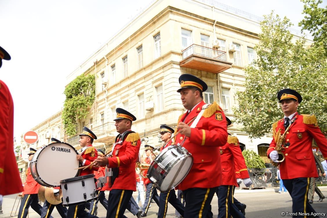 Military bands perform on occasion of Day of Azerbaijani Armed Forces (PHOTO/VIDEO)