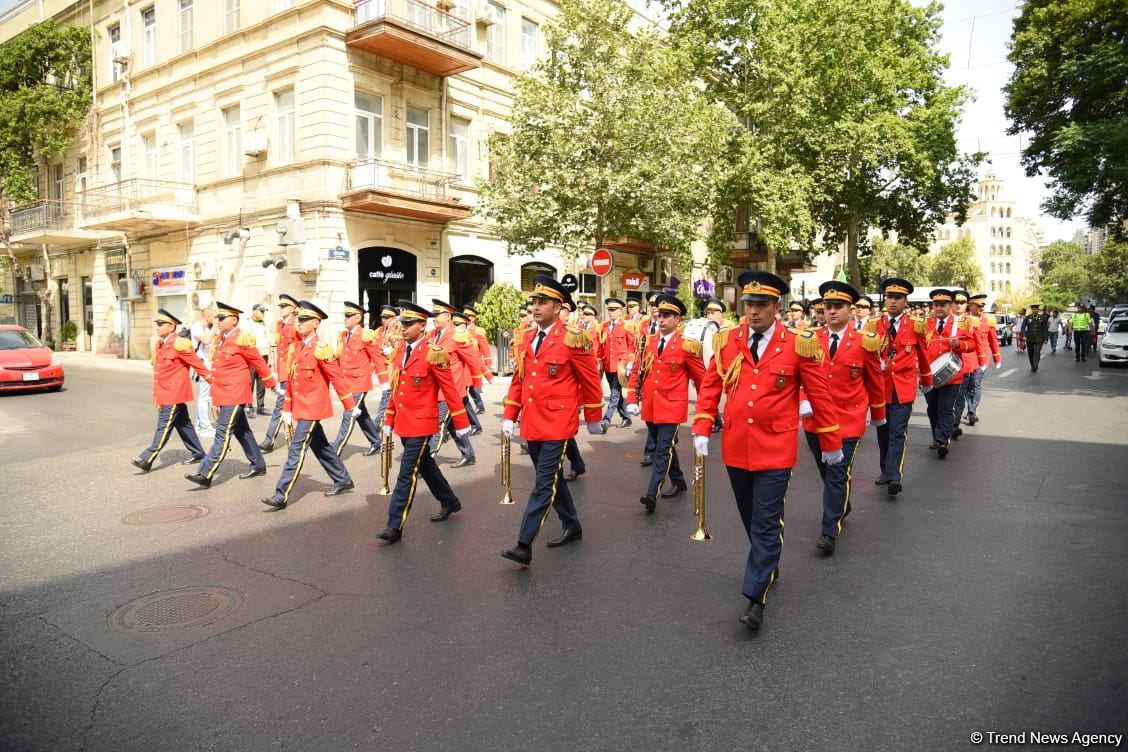 Military bands perform on occasion of Day of Azerbaijani Armed Forces (PHOTO/VIDEO)