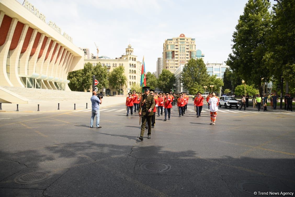 Military bands perform on occasion of Day of Azerbaijani Armed Forces (PHOTO/VIDEO)
