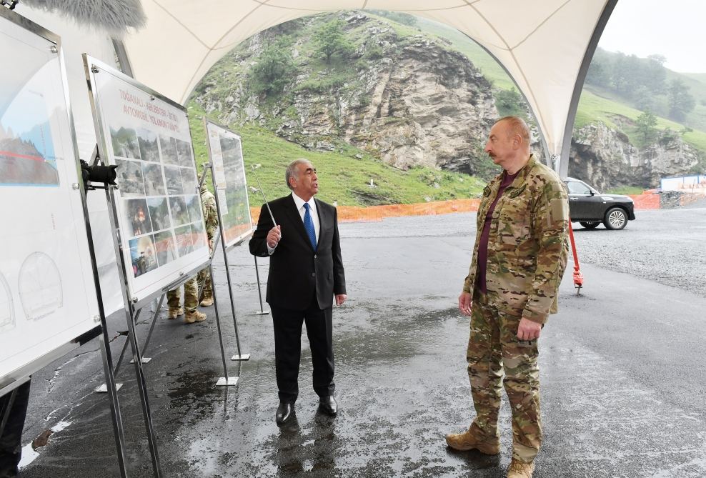 President Ilham Aliyev reviews construction of two tunnels in Goygol district (PHOTO/VIDEO)