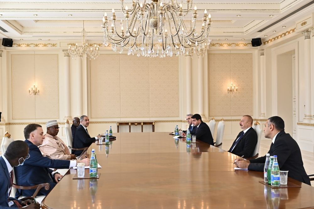 President Ilham Aliyev receives OIC Secretary General