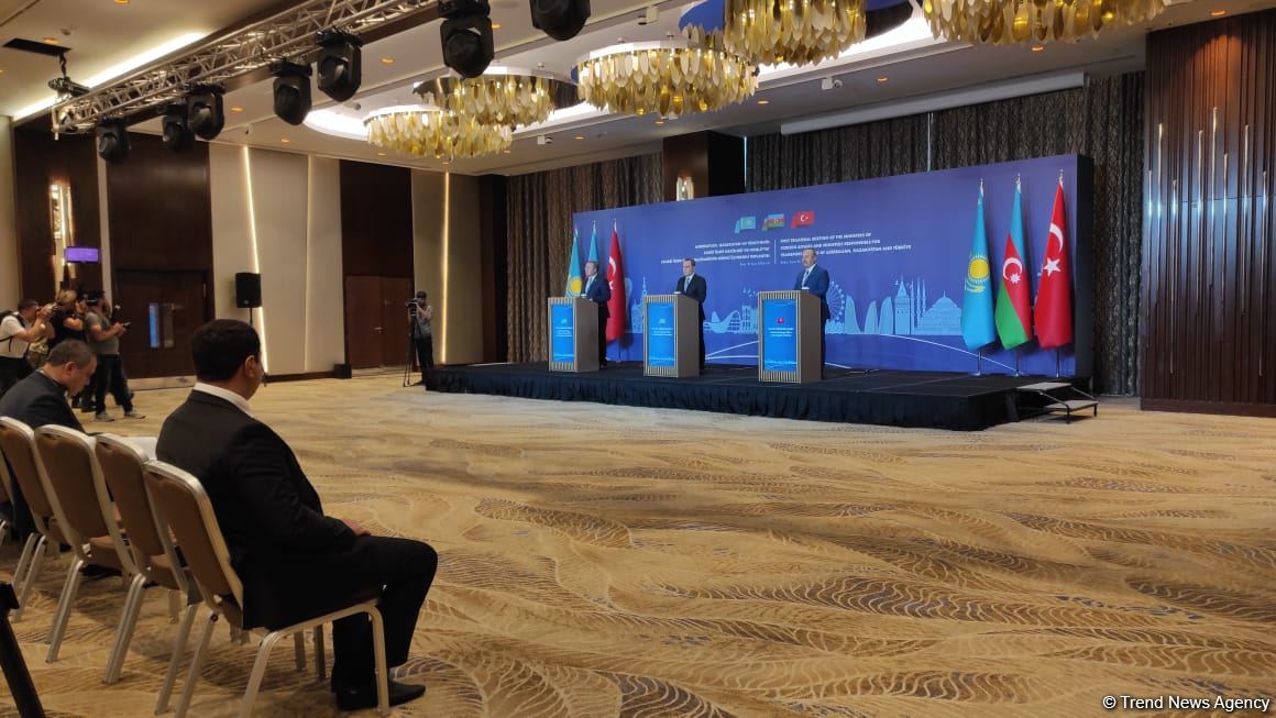 Azerbaijani FM talks plans of expansion capabilities of BTK railway corridor (PHOTO)