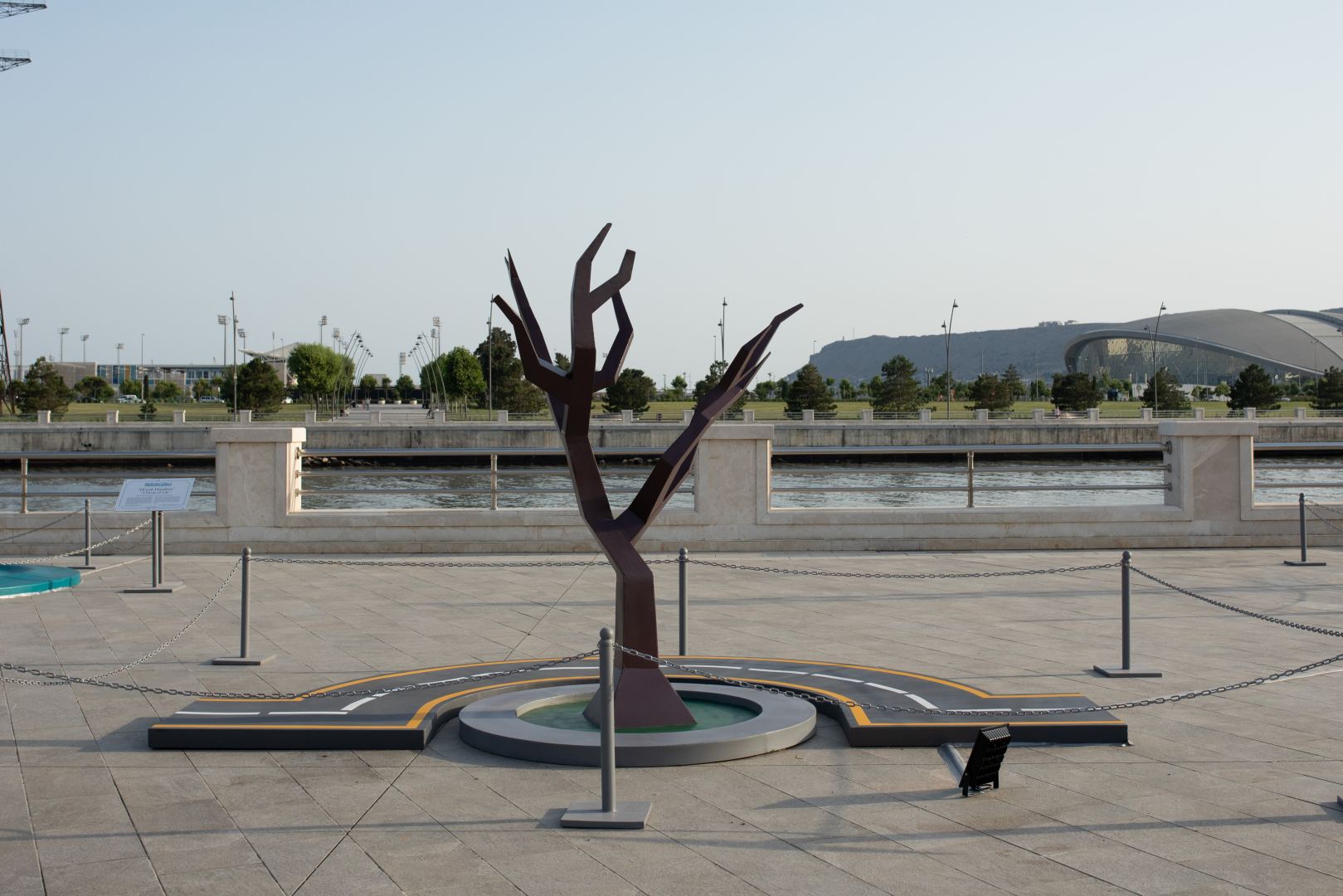 NARGIS Publishing House opens 'Planet Calling' environmental exhibition in Baku (PHOTO/VIDEO)