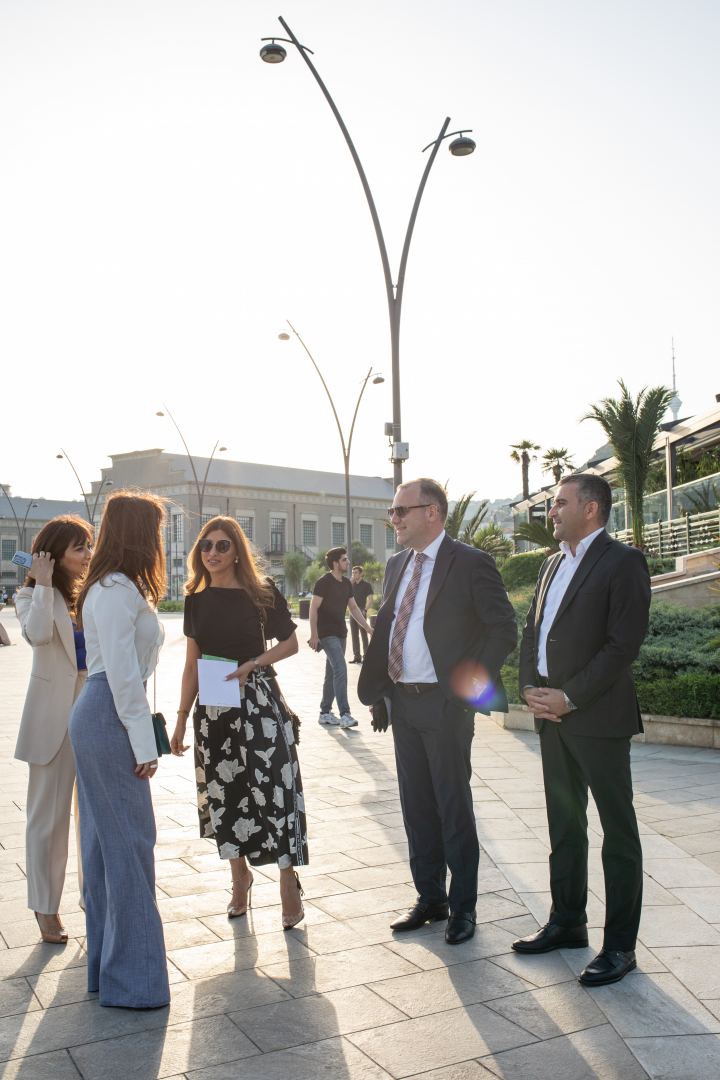 NARGIS Publishing House opens 'Planet Calling' environmental exhibition in Baku (PHOTO/VIDEO)