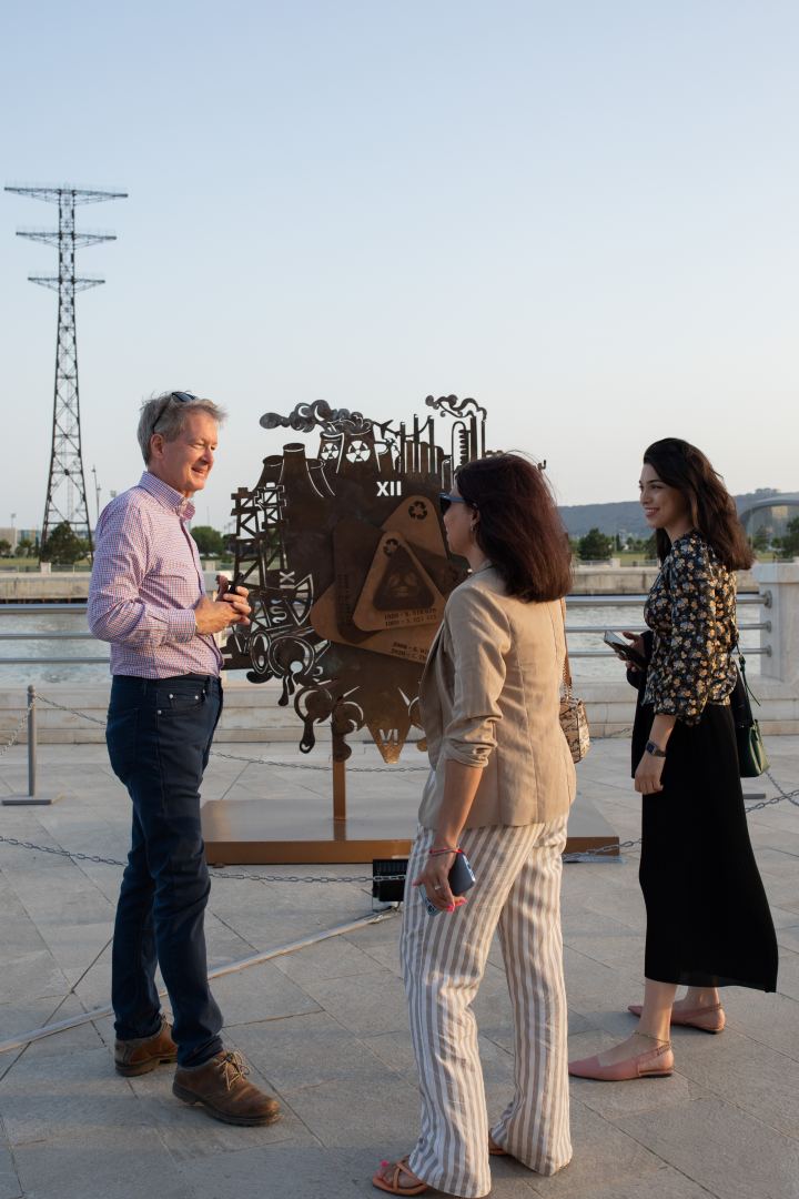 NARGIS Publishing House opens 'Planet Calling' environmental exhibition in Baku (PHOTO/VIDEO)