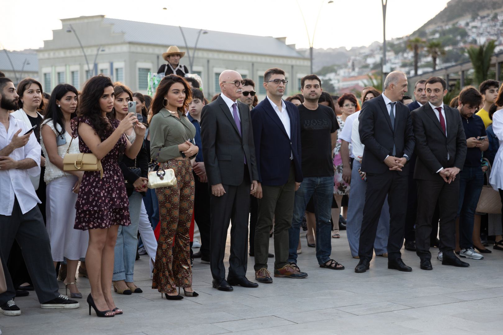 NARGIS Publishing House opens 'Planet Calling' environmental exhibition in Baku (PHOTO/VIDEO)