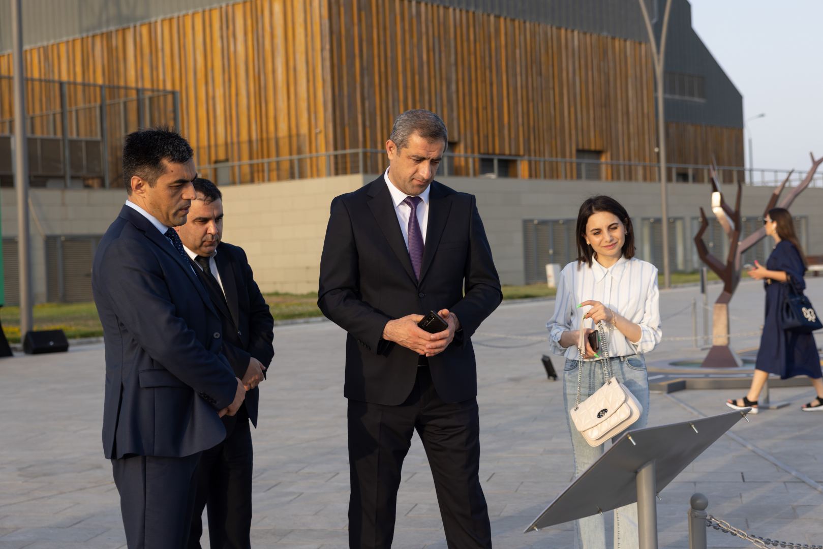 NARGIS Publishing House opens 'Planet Calling' environmental exhibition in Baku (PHOTO/VIDEO)